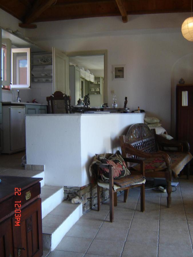 Villa Frederike In Alonissos Old Town Alonnisos Town Bagian luar foto