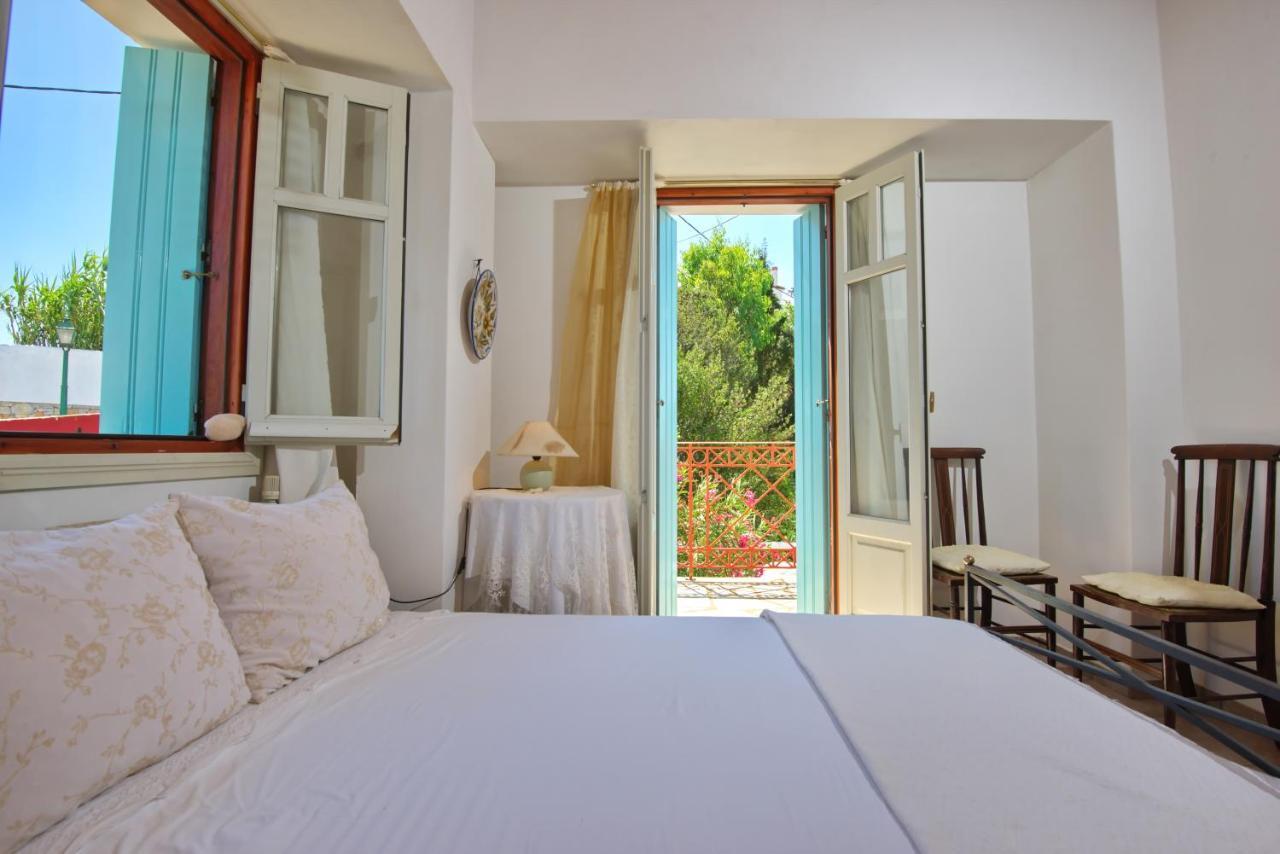 Villa Frederike In Alonissos Old Town Alonnisos Town Bagian luar foto